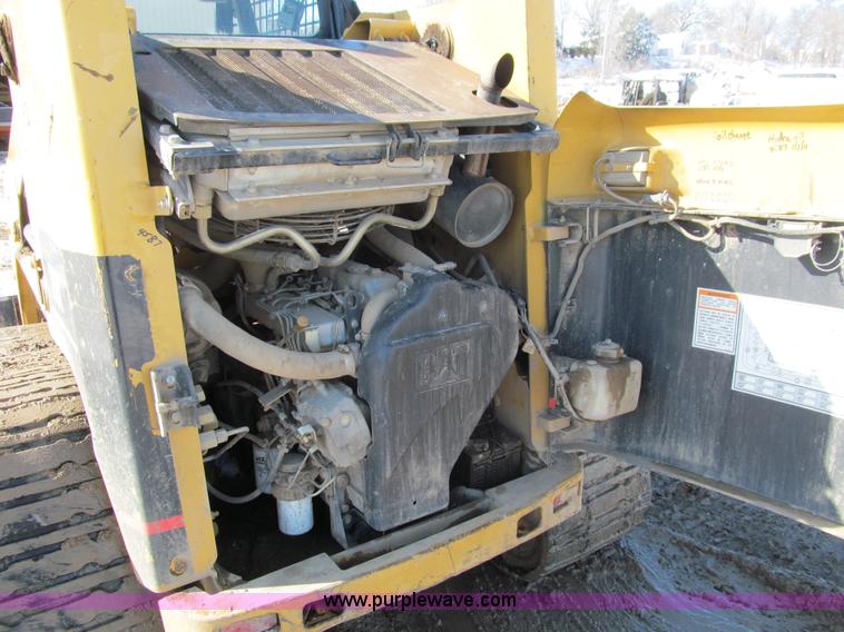 image for item I9845 2003 Caterpillar 267 track skid steer