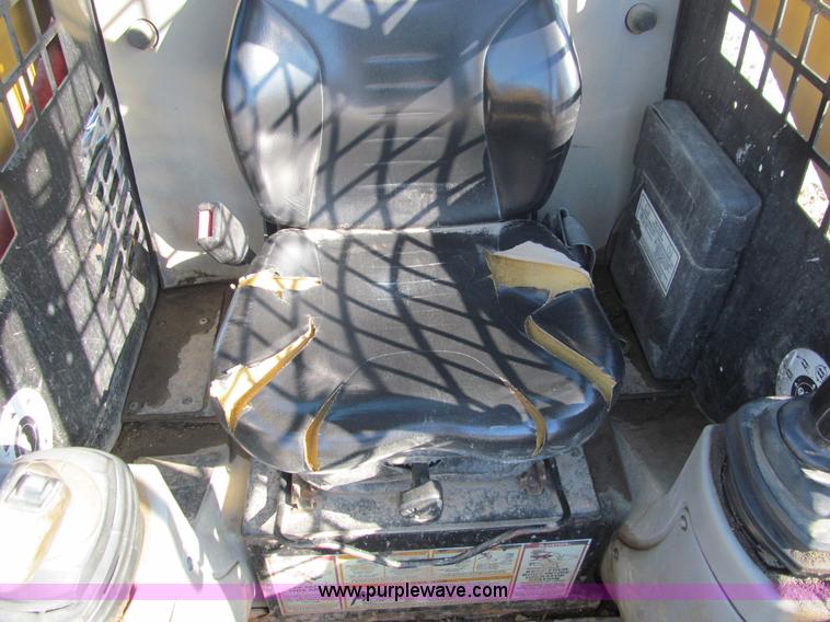 image for item I9845 2003 Caterpillar 267 track skid steer