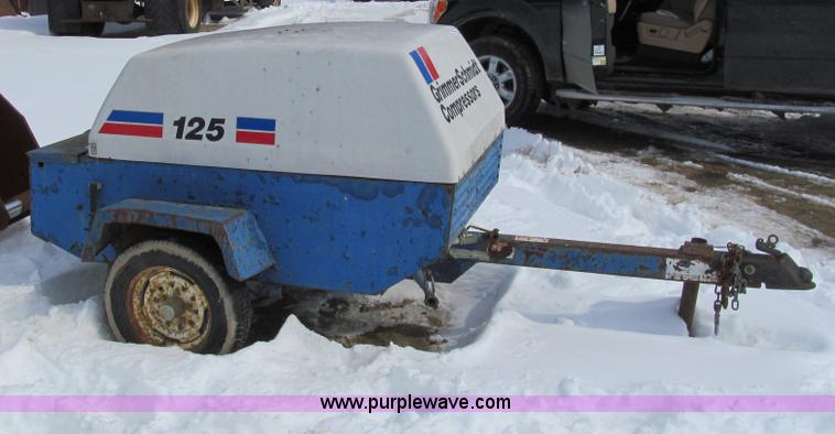 image for item I9846 Air compressor and welder