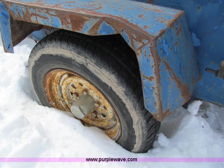 image for item I9846 Air compressor and welder