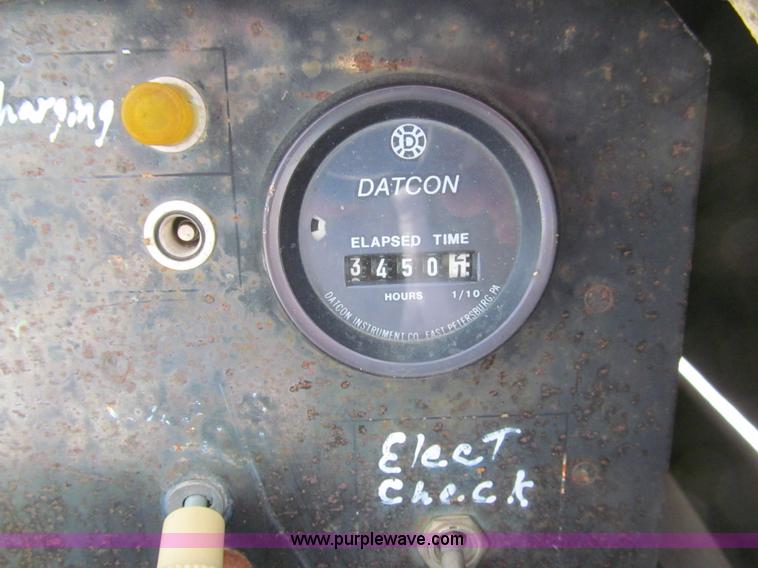 image for item I9846 Air compressor and welder