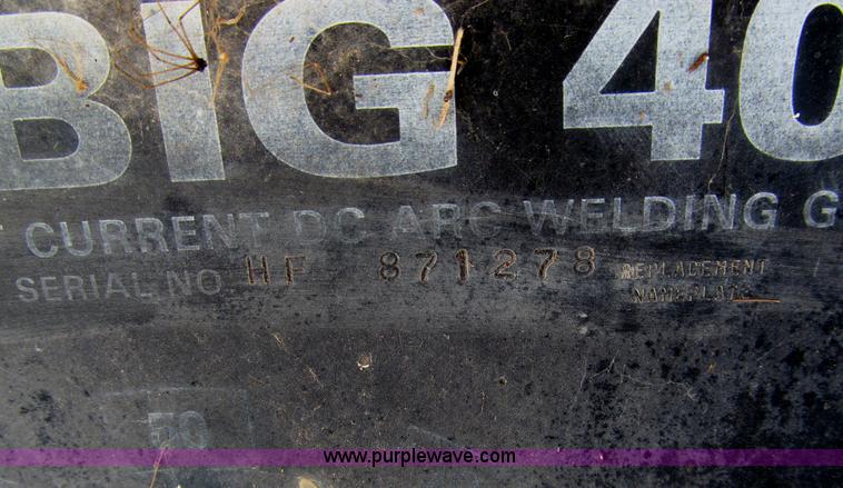 image for item I9846 Air compressor and welder