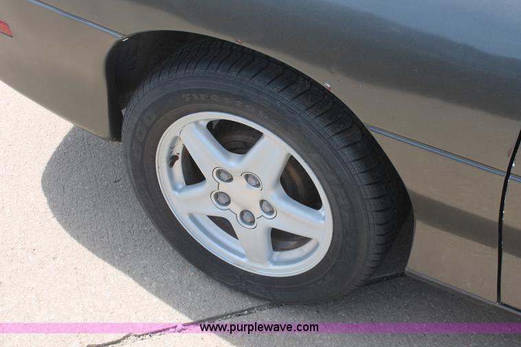 image for item D8013 1997 Chevrolet Camaro