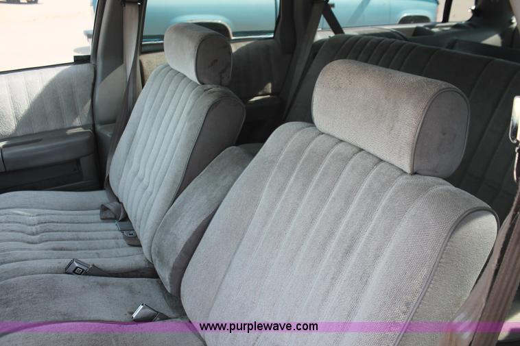 image for item D8016 1992 Chevrolet Caprice