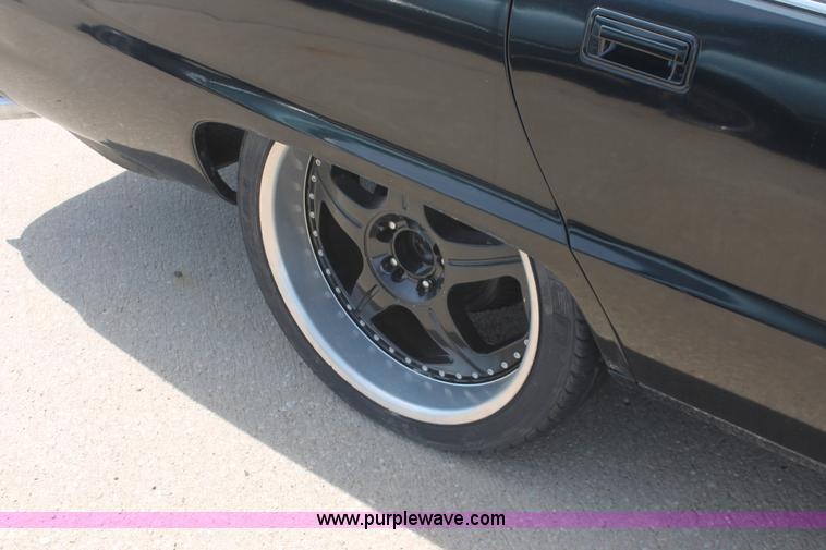 image for item D8016 1992 Chevrolet Caprice