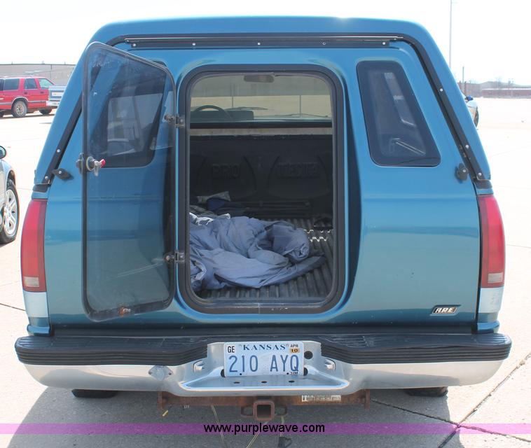 image for item D8017 1991 Chevrolet Silverado 2500 Extended Cab pickup truck