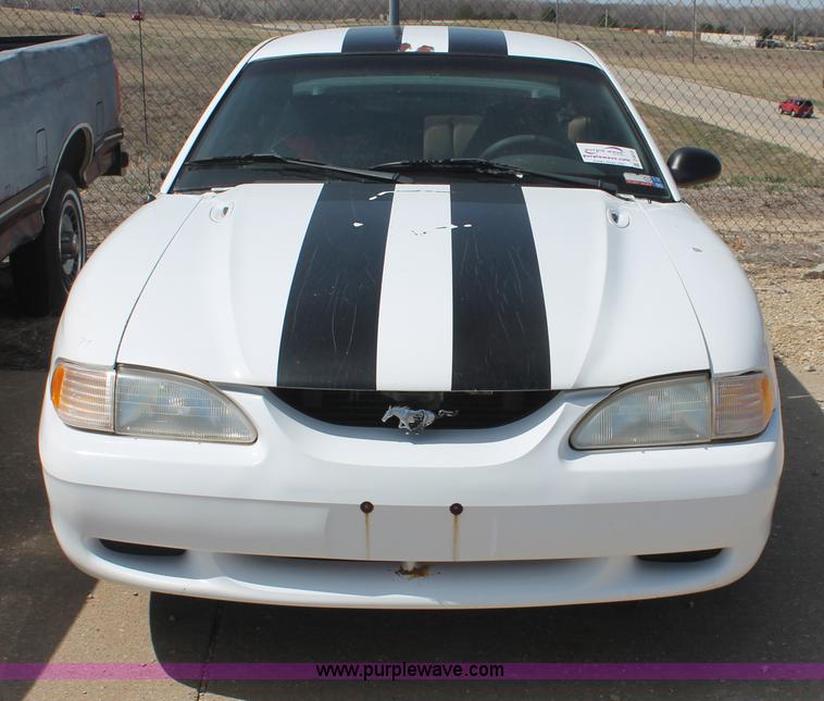 image for item D8018 1997 Ford Mustang