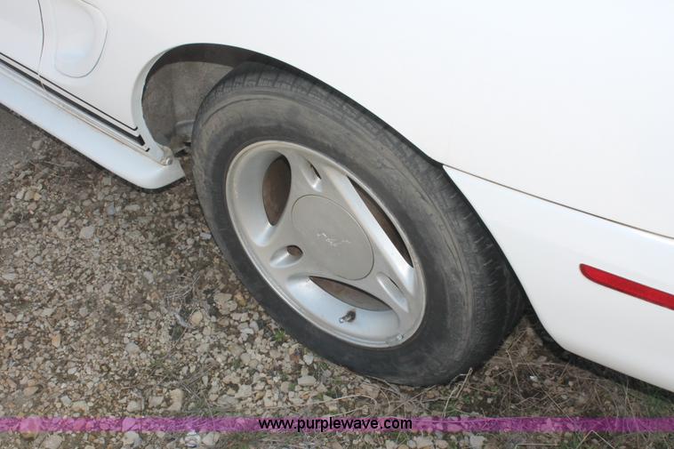 image for item D8018 1997 Ford Mustang