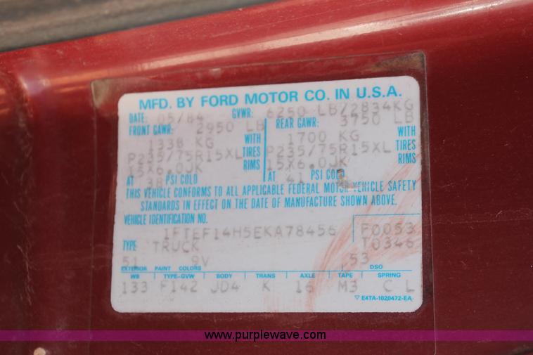 image for item D8021 1984 Ford F150 pickup truck