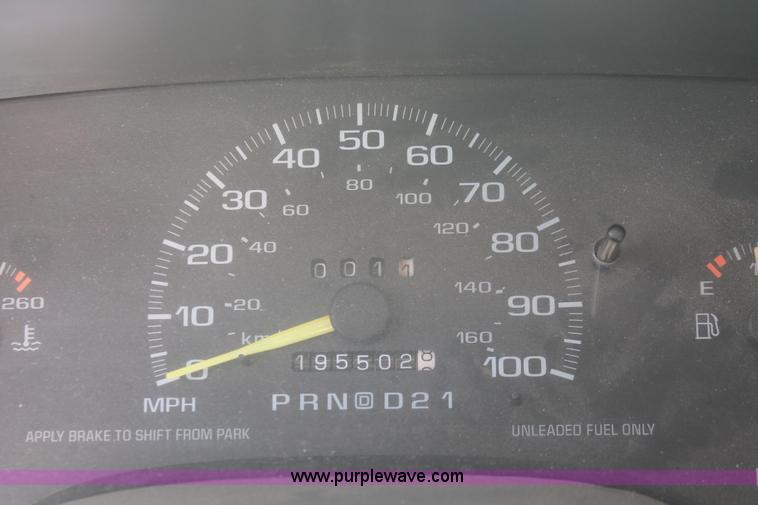 image for item D8022 1996 Chevrolet Blazer LS SUV