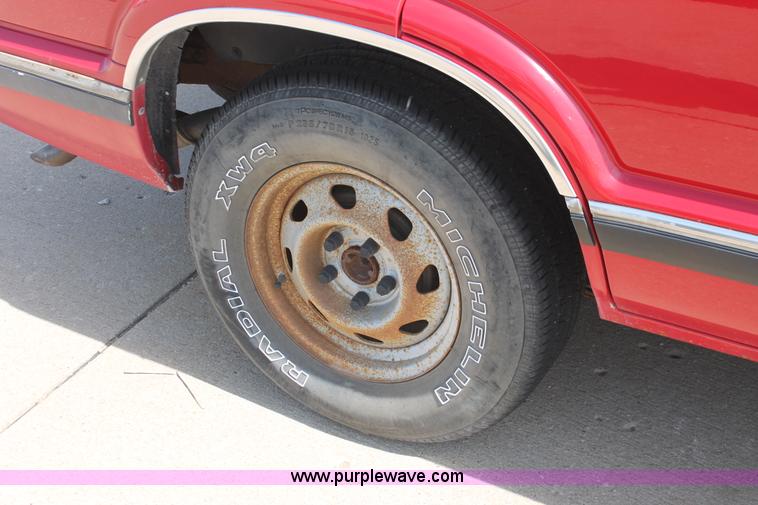 image for item D8022 1996 Chevrolet Blazer LS SUV