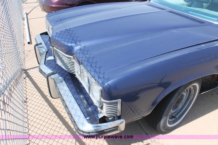 image for item D8023 1977 Chevrolet Catalina 400