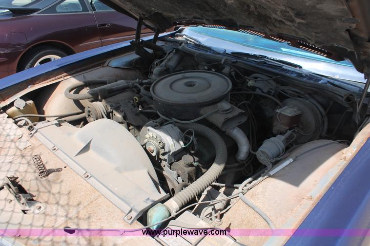 image for item D8023 1977 Chevrolet Catalina 400