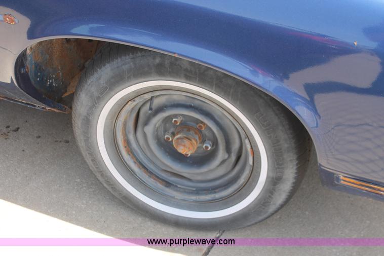 image for item D8023 1977 Chevrolet Catalina 400