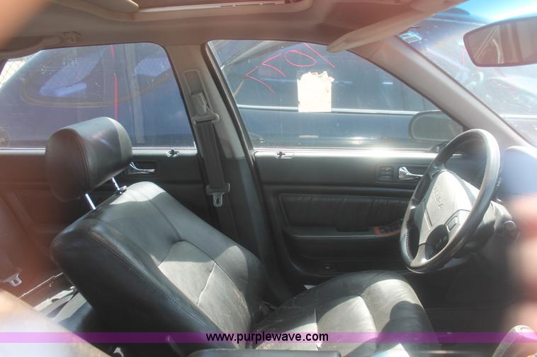 image for item D8025 1994 Acura Legend GS