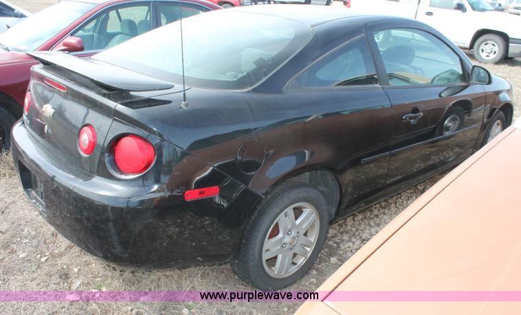 image for item D8029 2006 Chevrolet Cobalt LT