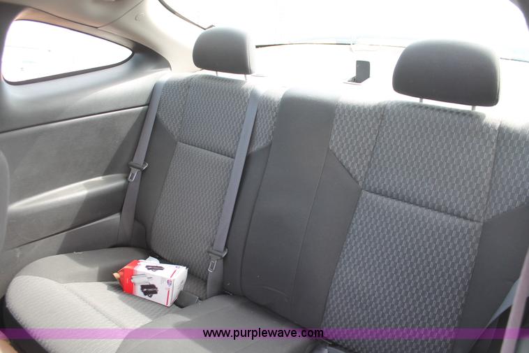 image for item D8029 2006 Chevrolet Cobalt LT