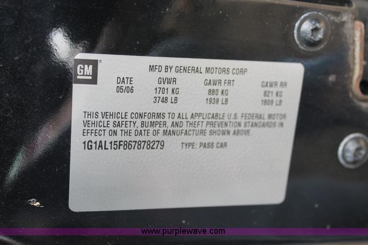 image for item D8029 2006 Chevrolet Cobalt LT