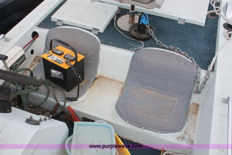 image for item D8032 Boat