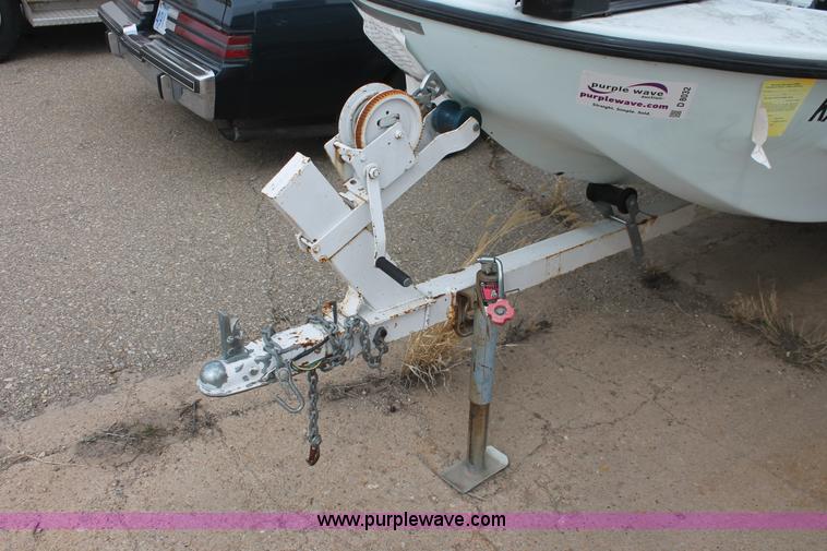 image for item D8032 Boat