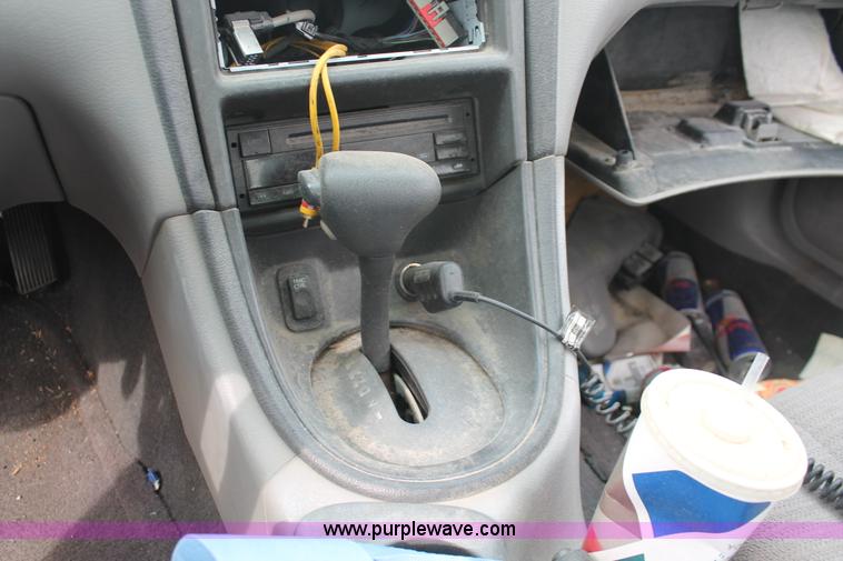 image for item D8033 2000 Ford Mustang