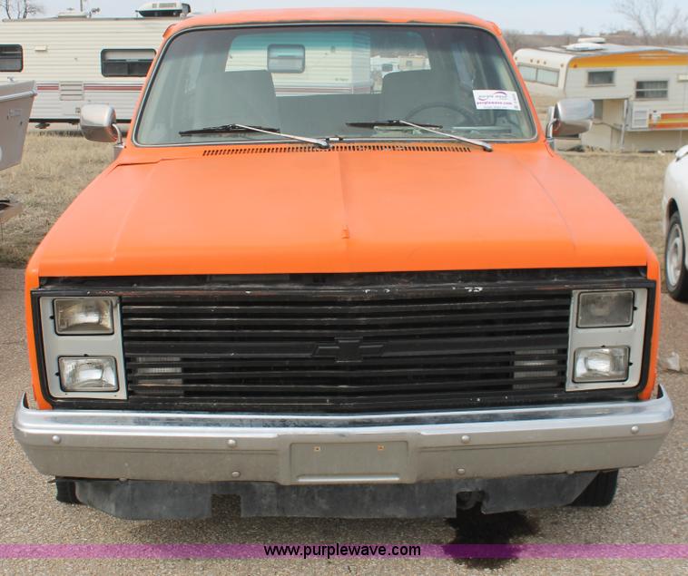image for item D8035 1983 Chevrolet K5 Blazer SUV