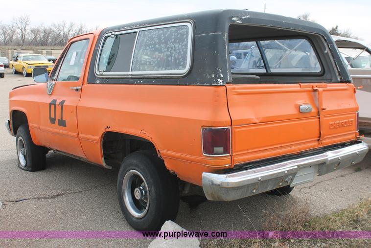 image for item D8035 1983 Chevrolet K5 Blazer SUV