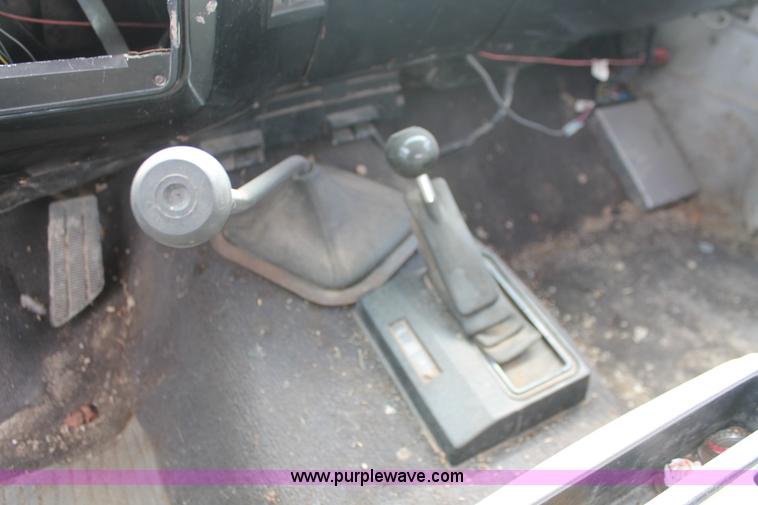 image for item D8035 1983 Chevrolet K5 Blazer SUV