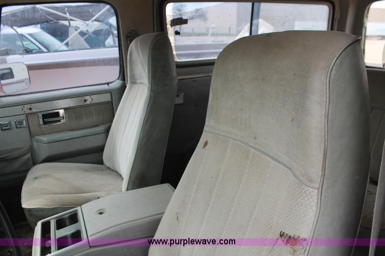 image for item D8035 1983 Chevrolet K5 Blazer SUV