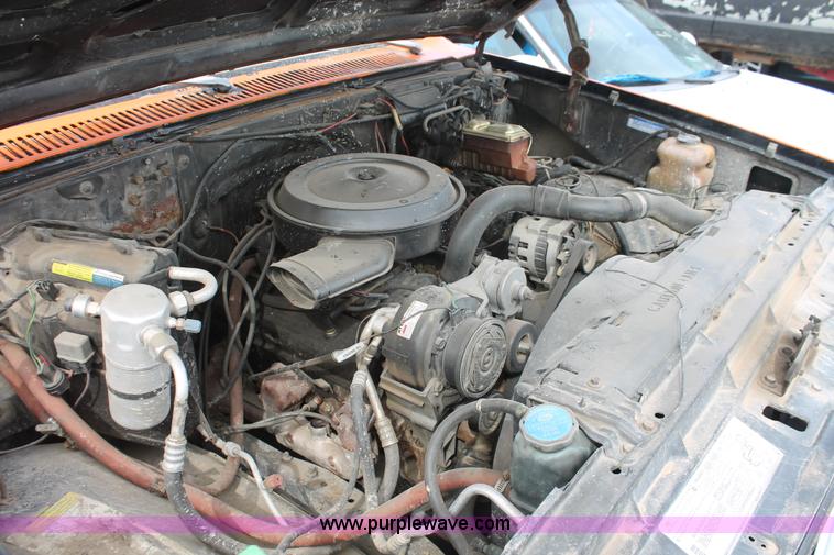 image for item D8035 1983 Chevrolet K5 Blazer SUV