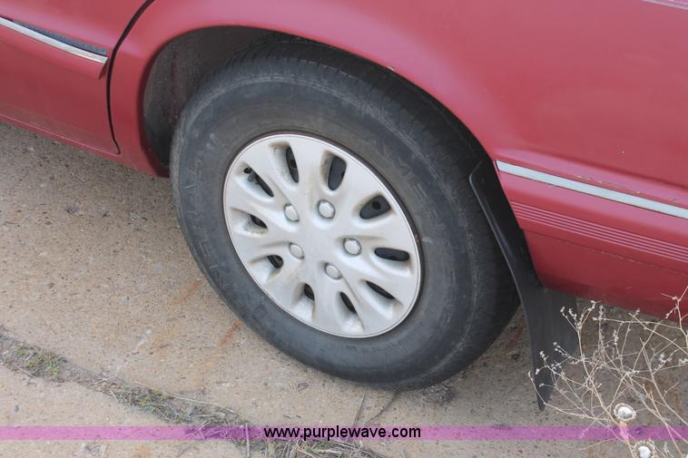 image for item D8039 1993 Plymouth Acclaim