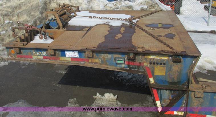 image for item A8507 2005 Ledwell trailer