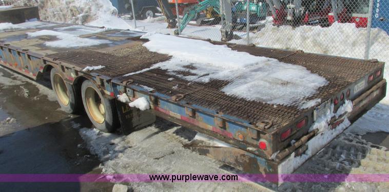 image for item A8507 2005 Ledwell trailer