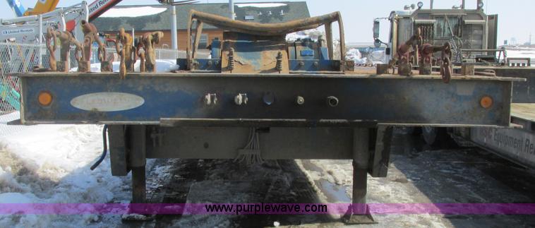 image for item A8507 2005 Ledwell trailer