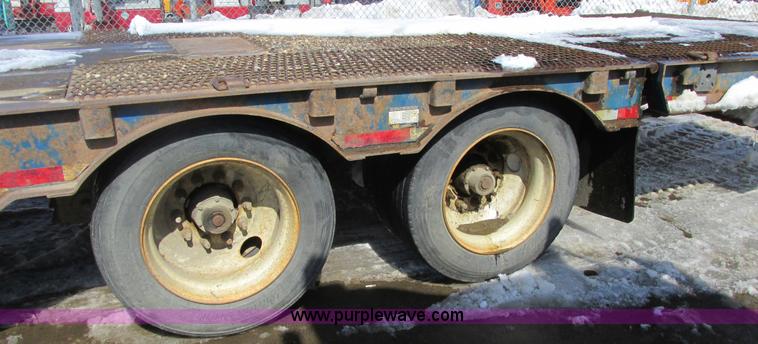 image for item A8507 2005 Ledwell trailer