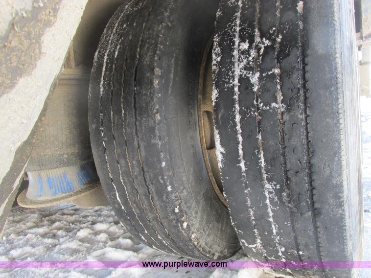 image for item A8507 2005 Ledwell trailer