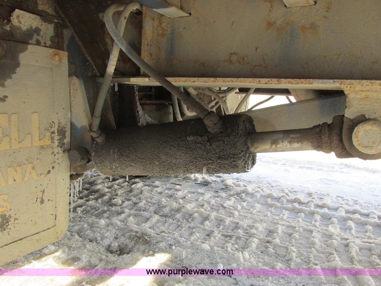 image for item A8507 2005 Ledwell trailer