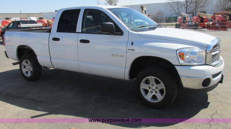 image for item AB9418 2008 Dodge Ram 1500 Big Horn Quad Cab pickup truck