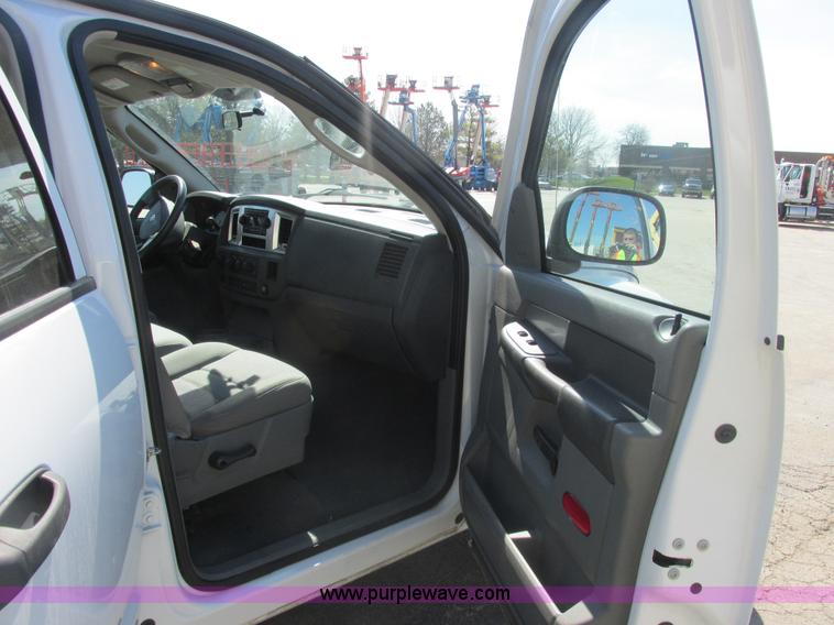 image for item AB9418 2008 Dodge Ram 1500 Big Horn Quad Cab pickup truck