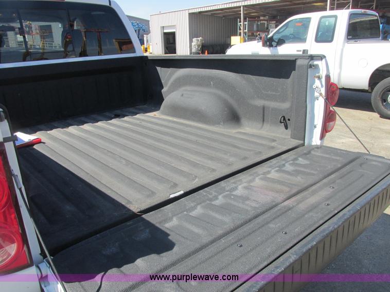 image for item AB9418 2008 Dodge Ram 1500 Big Horn Quad Cab pickup truck