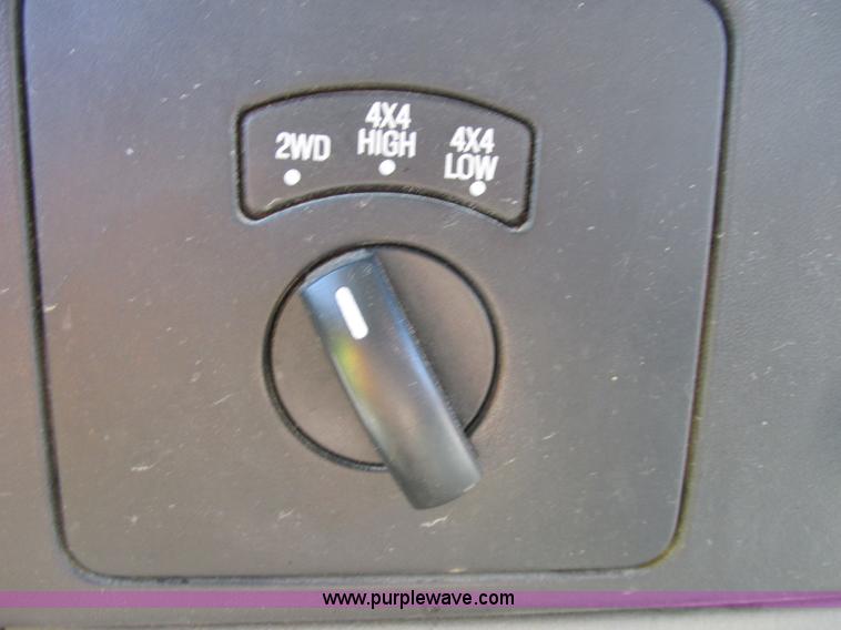 image for item AB9419 2006 Ford F250 XLT Super Duty SuperCab pickup truck