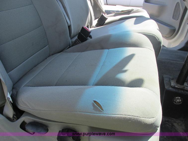 image for item AB9419 2006 Ford F250 XLT Super Duty SuperCab pickup truck