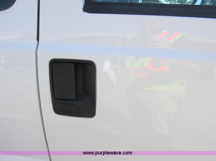 image for item AB9419 2006 Ford F250 XLT Super Duty SuperCab pickup truck