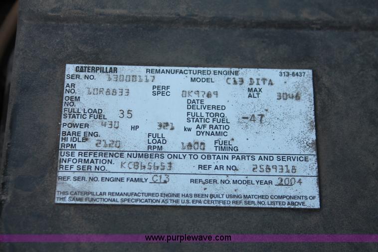 image for item E2917 2006 Sterling LT9500 semi truck