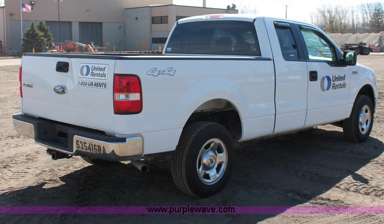 image for item E3270 2005 Ford F150 XLT SuperCab pickup truck