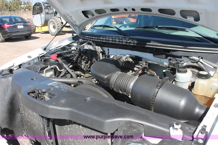 image for item E3270 2005 Ford F150 XLT SuperCab pickup truck