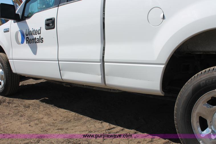 image for item E3270 2005 Ford F150 XLT SuperCab pickup truck