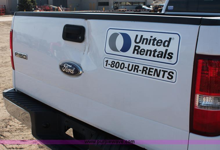 image for item E3270 2005 Ford F150 XLT SuperCab pickup truck