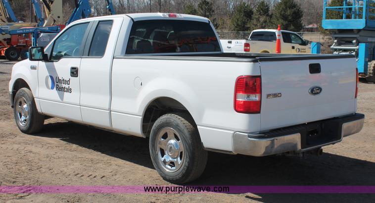 image for item E3271 2007 Ford F150 XLT SuperCab pickup truck