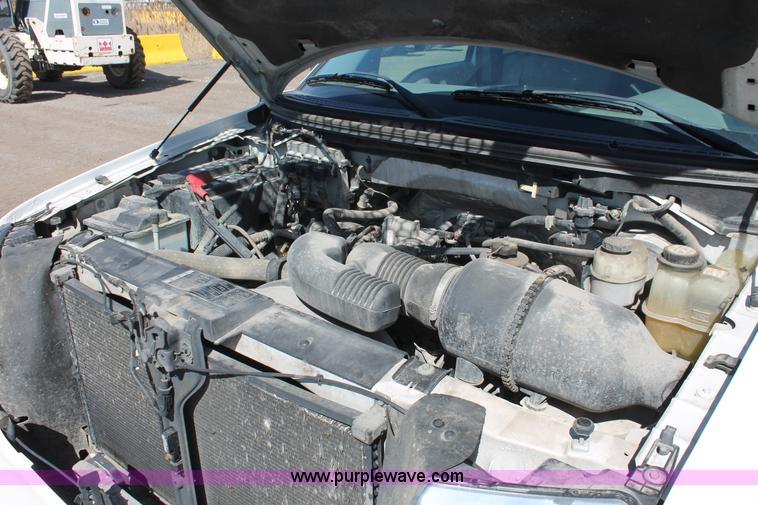 image for item E3271 2007 Ford F150 XLT SuperCab pickup truck